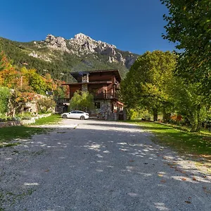 Guest house D'hotes Les Mures Du Mercantour