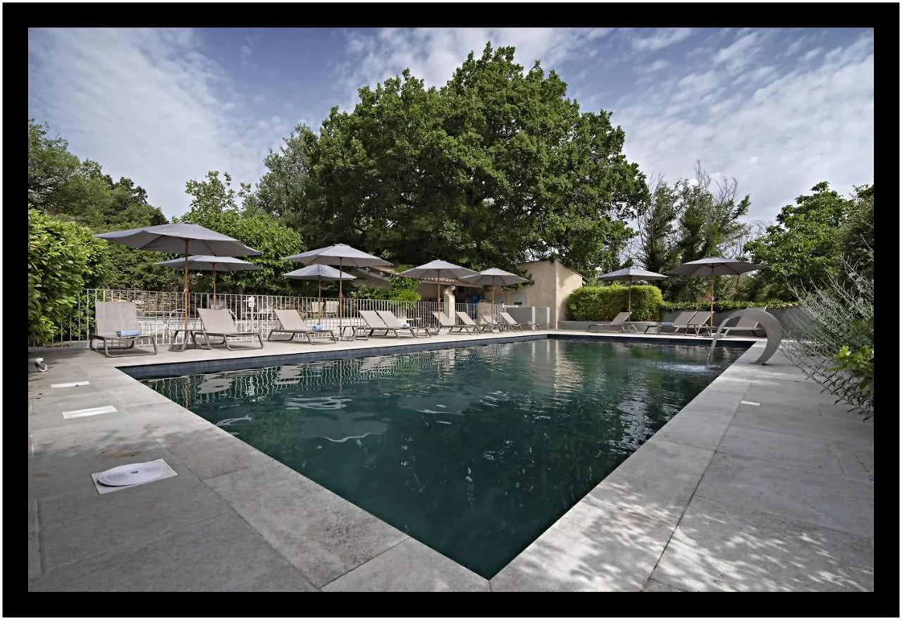 *** Hotel Le Mas Du Pont Roman Mane  France